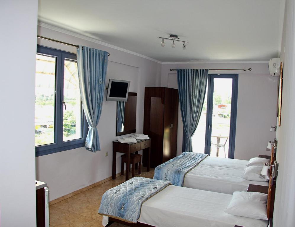 Enalion Aparthotel Olympiakí Aktí Exterior foto
