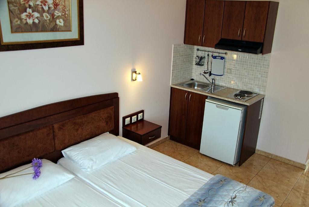 Enalion Aparthotel Olympiakí Aktí Exterior foto